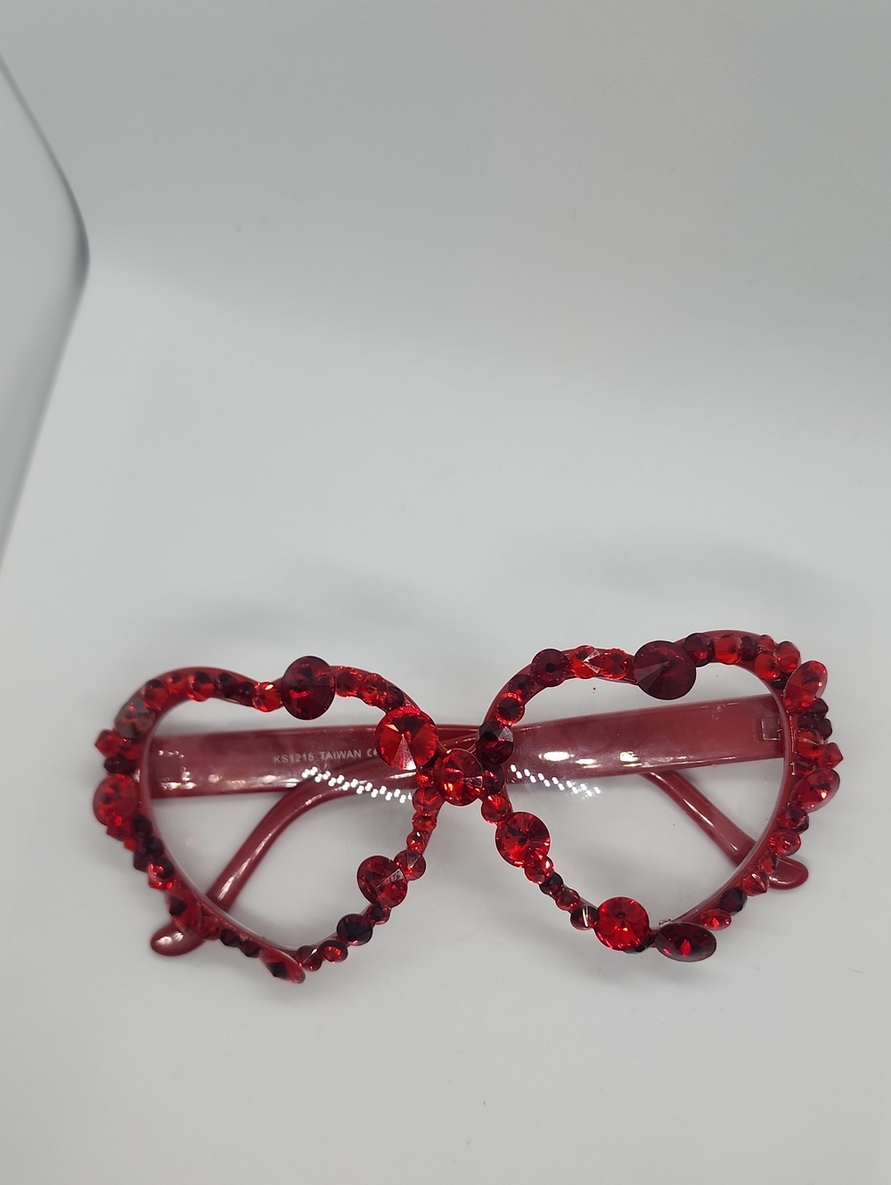 GASOLINE GLAMOUR THIS MEANS WAR LOLITA HEART SUNGLASSES ❤️💋🌹💄